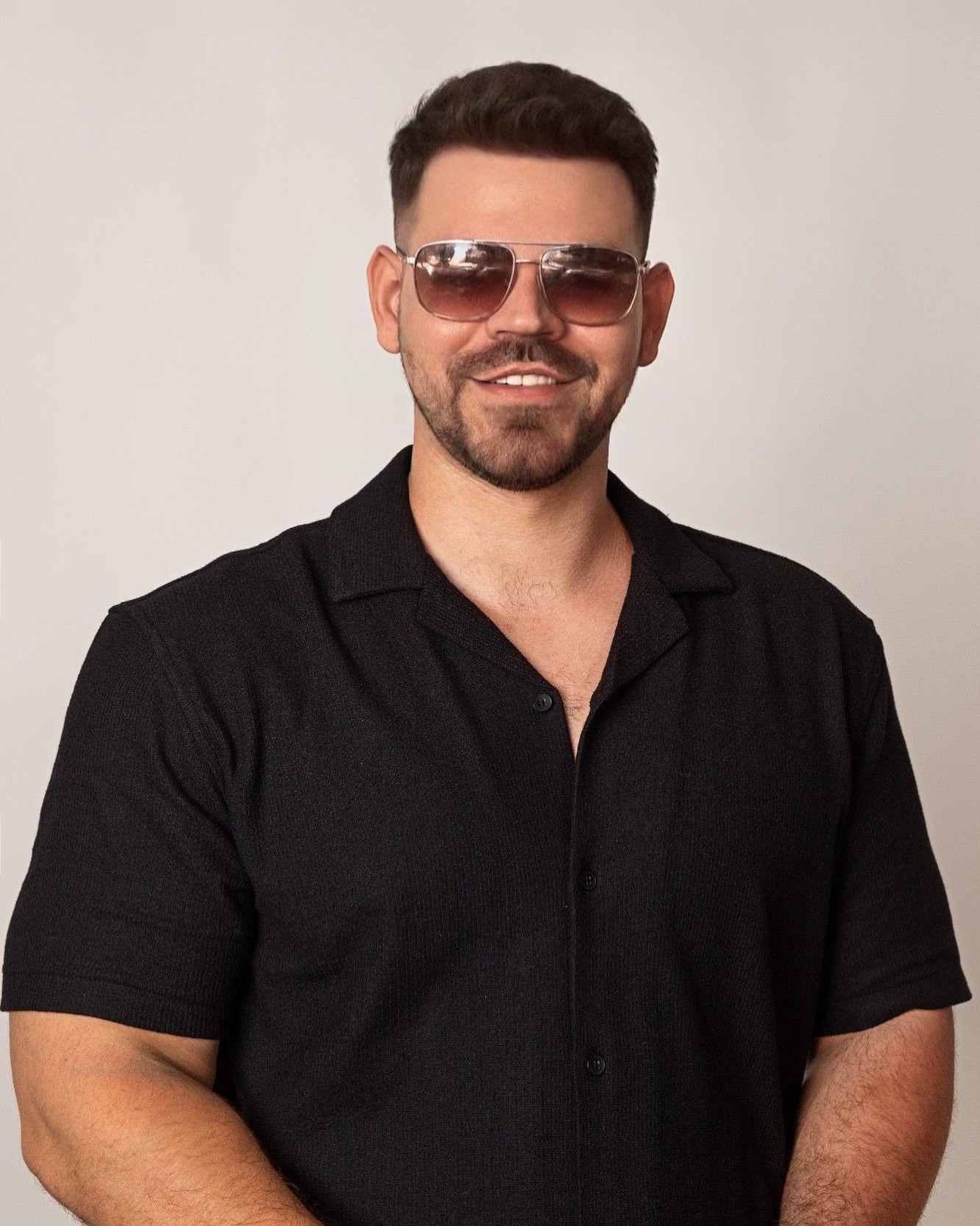 Slovenský DJ Mairee, vlastným menom Miroslav Svatý.
