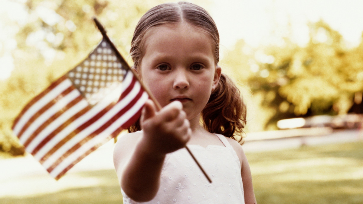 Nowy Kongres Stanów Zjednoczonych rozpocznie urzędowanie od rozpatrzenia propozycji odebrania prawa do amerykańskiego obywatelstwa dzieciom nielegalnych imigrantów urodzonych na terenie USA.