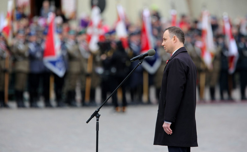 W środę podczas uroczystości w 226. rocznicę uchwalenia Konstytucji 3 maja prezydent Andrzej Duda zapowiedział, że chce, aby w sprawie Konstytucji Rzeczypospolitej odbyło się w przyszłym roku referendum.