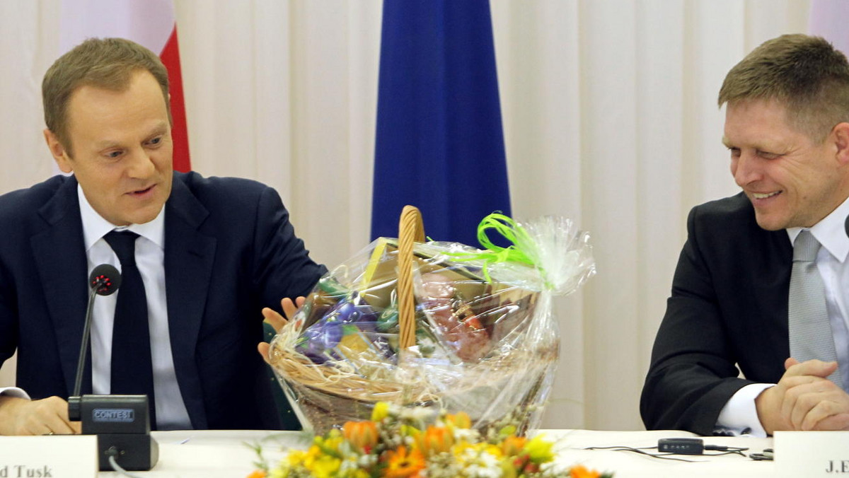 Premier Donald Tusk, po spotkaniu w środę z szefem rządu Słowacji Robertem Fico, wyraził przekonanie, że połączenie gazowe obydwu państw powstanie szybciej, niż planowano. Fico oczekuje podpisania umowy dotyczącej budowy w czerwcu br.