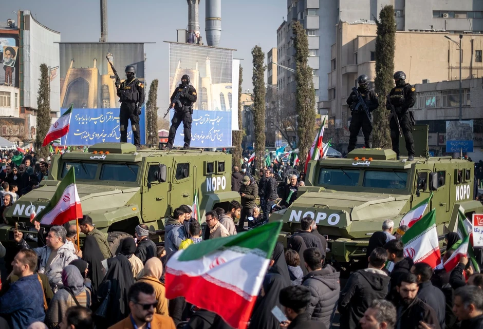 NOPO snage u Teheranu 12. januara tokom provladinog protesta