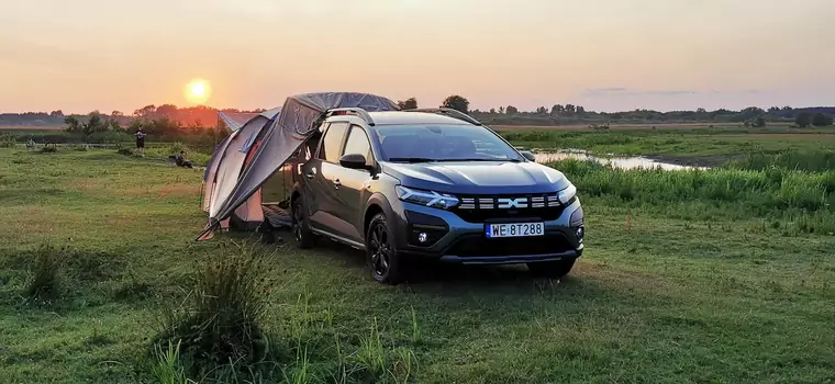 Dacia Jogger z wkładem kempingowym. Czy taki tani kamper ma sens?