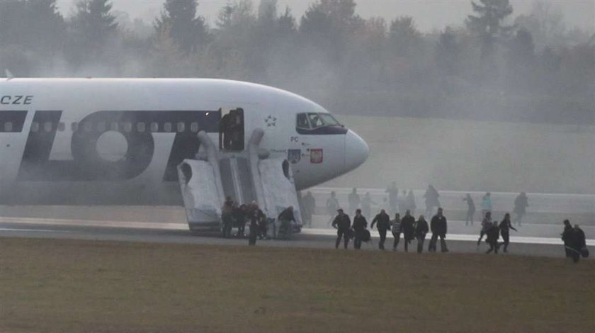 Wypadek boeinga. Pasażerka w ciąży trafiła do szpitala