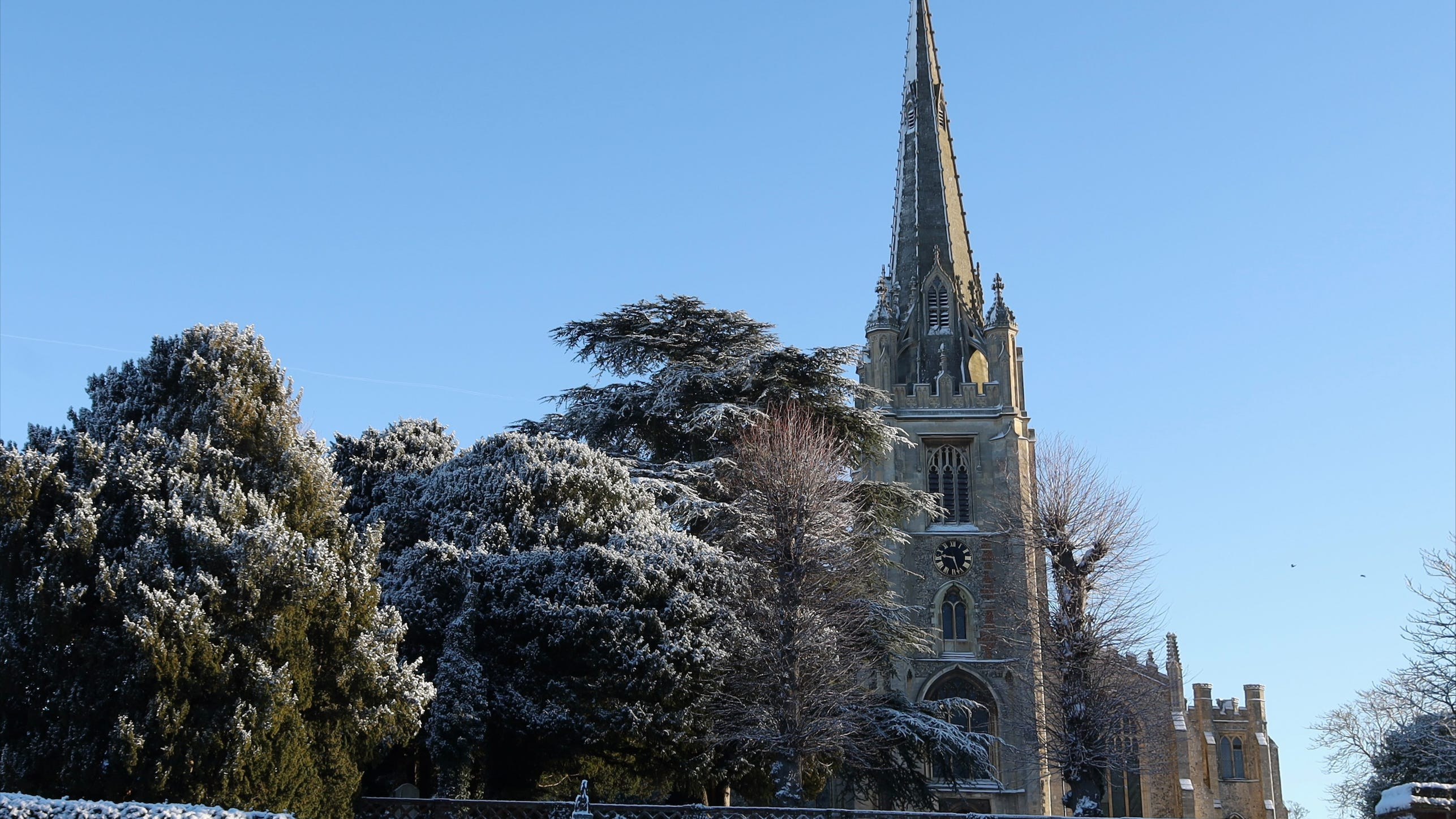 Despite saving 24,000 properties: About 330 still flooded as ice warning hits tonight