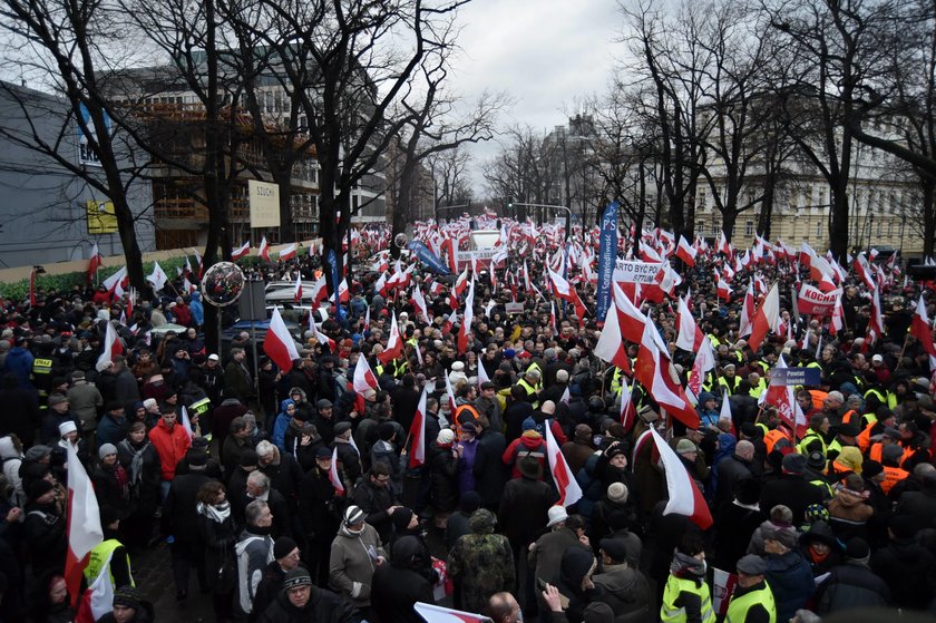 PiS planuje marsz poparcia dla rządu