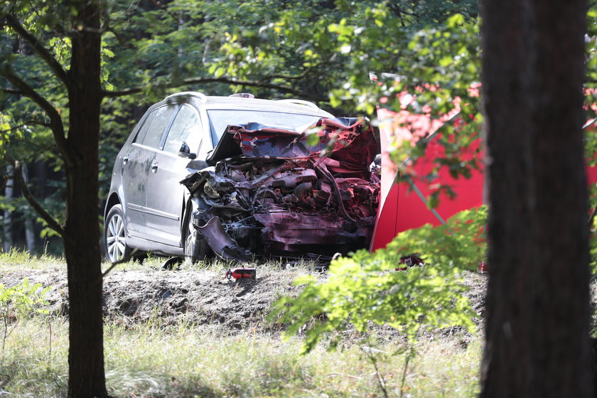 Tragiczny wypadek na „trasie śmierci” w Lubuskiem. Zginęły dwie osoby