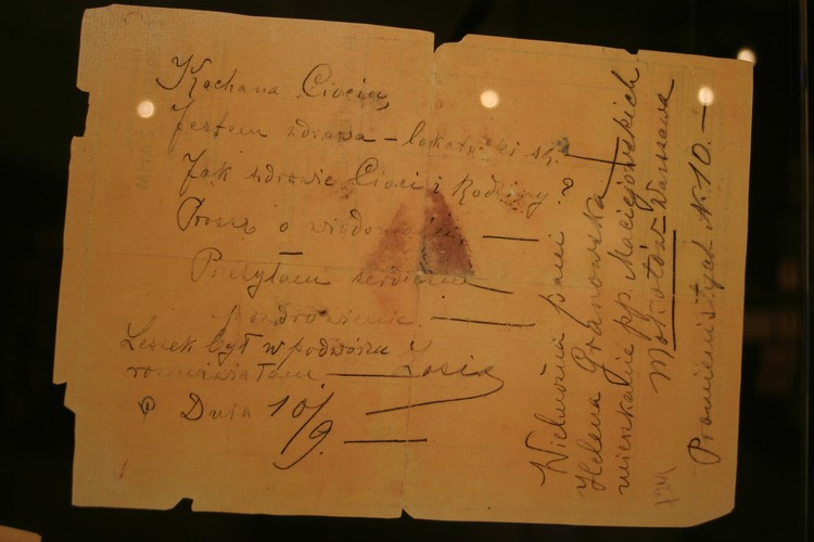 Oto cenna kolekcja listów odzyskanych przez Muzeum Powstania Warszawskiego