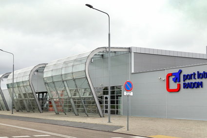 Jest umowa na nowy terminal lotniska w Radomiu. Kontrakt na ponad 280 mln zł