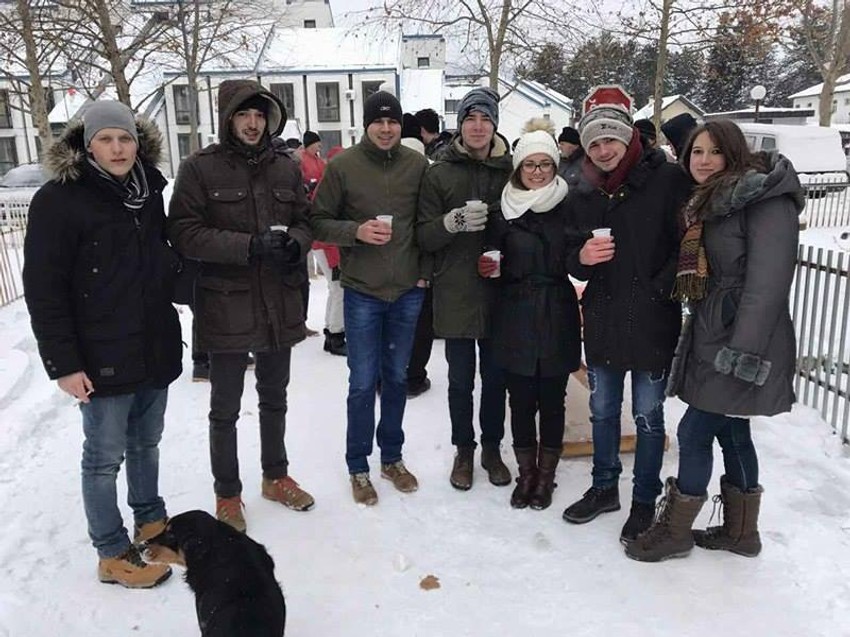 Nazdravljanje mlađima koji će naslediti tradiciju