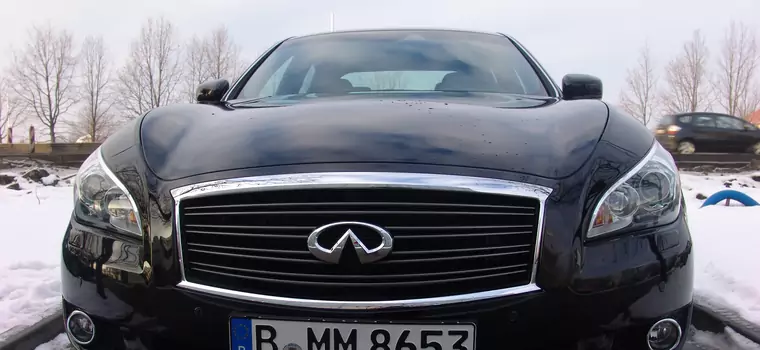 Infiniti M – luksus dla biznesmena