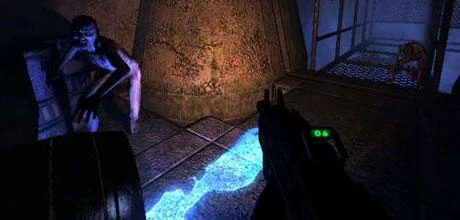 Screen z gry "Chronicles of Riddick: Ucieczka z Butcher Bay"