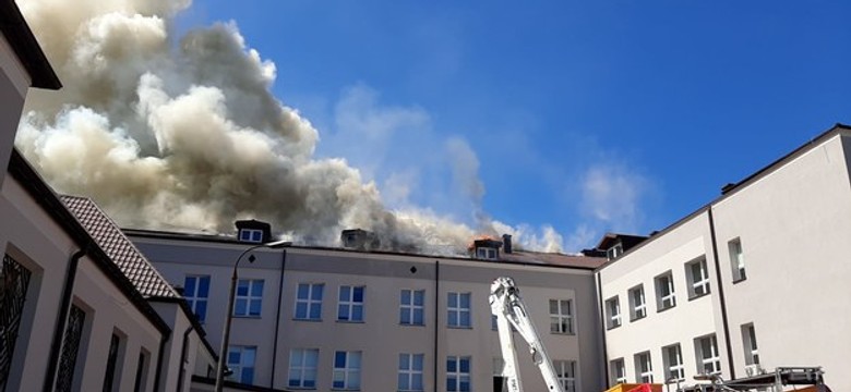 Pożar podczas matury.  Ewakuowano uczniów i nauczycieli