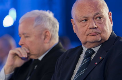 Jarosław Kaczyński nie ukrywa bliskich relacji z prezesem NBP