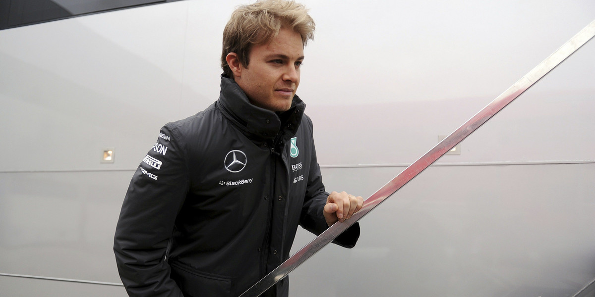 Nico Rosberg zostanie tatą! Razem z piękną Vivian Siblod bedą rodzicami