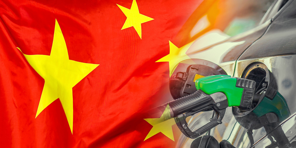 Zmiana polityki antycovidowej Chin zwiększy popyt na paliwa na świecie.