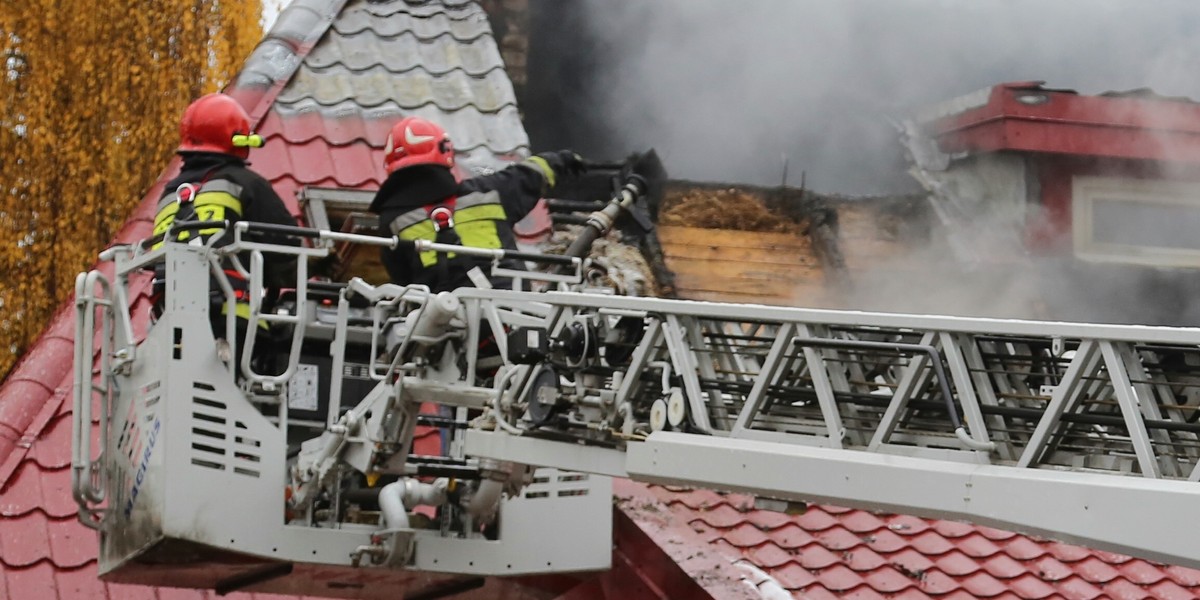 Pożar w Radomsku. Zginął 64-letni niepełnosprawny mężczyzna