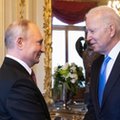 Biden ostrzega Putina, że zamierza "bardzo utrudnić" Rosji ewentualny atak na Ukrainę