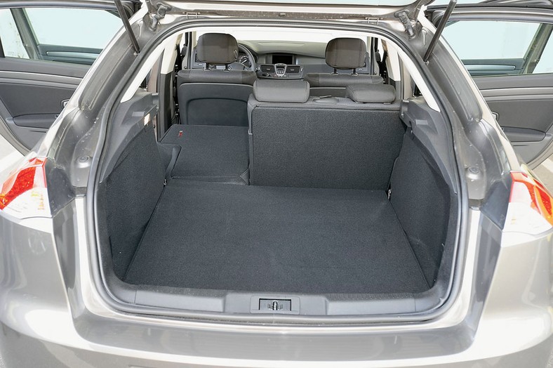 рено лагуна 2 универсал багажник 2001. Renault laguna багажник. рено лагуна универсал 1998 багажник. багажник на рено лагуна 2 хэтчбек. Renault laguna 1 багажник.