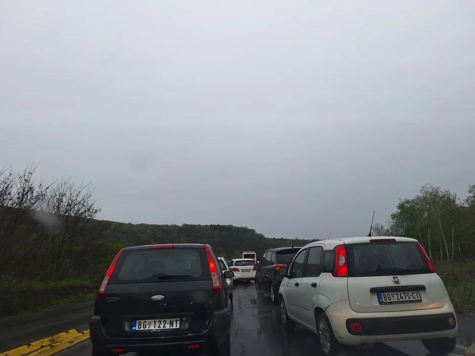 Gužva u Topčideru, vozila mile