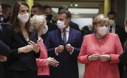 Szczyt UE dalej bez porozumienia. Możliwe osłabienie zapisów ws. praworządności