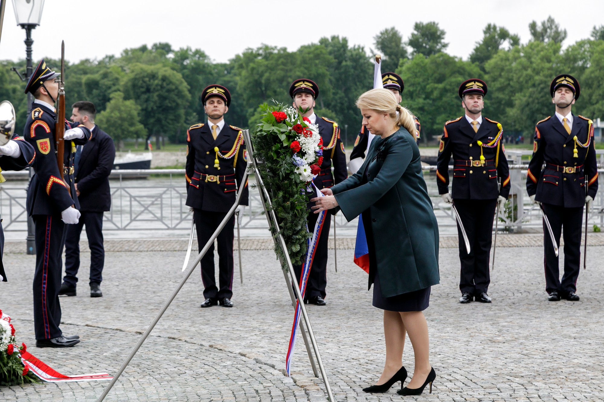 Prezidentka Zuzana Čaputová si pri príležitosti Dňa víťazstva nad fašizmom pripomenula obete druhej svetovej vojny.