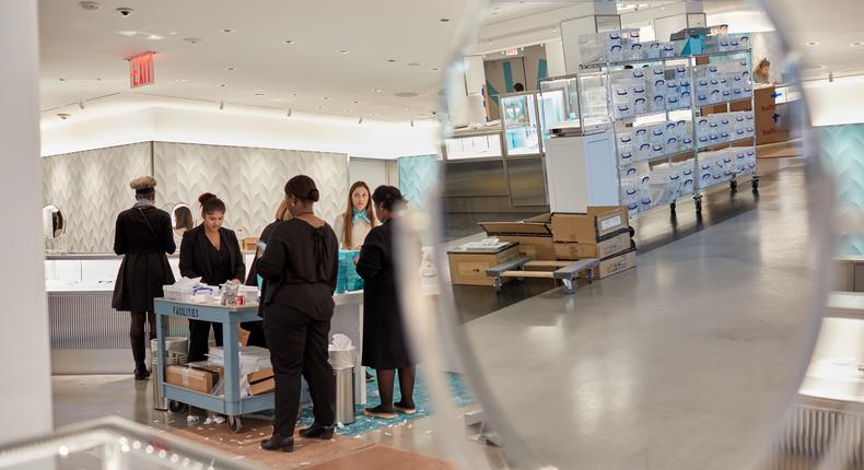 Moving Day at Tiffany, With (Many) Watchful Eyes