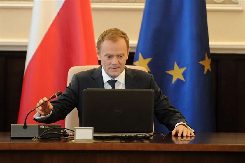 Tusk podpisze ACTA!