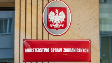 Ciąg dalszy afery wizowej. Dyrektorzy w MSZ tracą posady