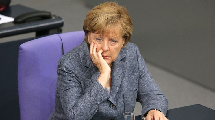 Kitakarták a német kancellár haját egy arab televízióban, mivel nem viselt fejkendőt / Fotó: AFP