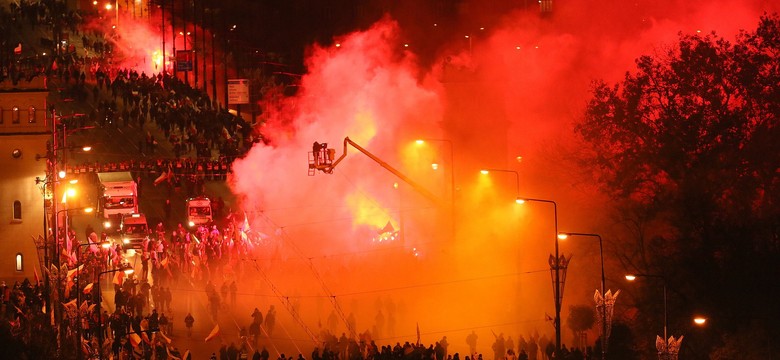 Mocne komentarze po decyzji Hanny Gronkiewicz-Waltz. Jest propozycja marszu rządowego