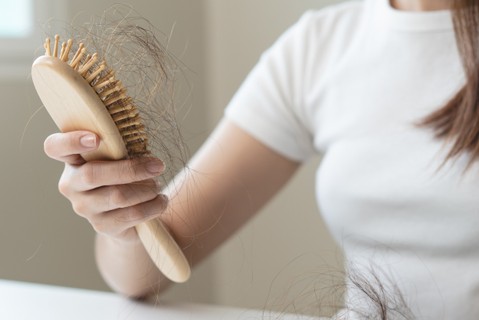 Mitől alakul ki a pajzsmirigy alulműködés?
