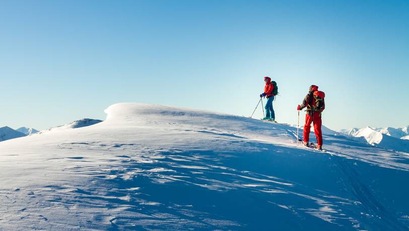 Sichere Skitour: Die beliebtesten Lawinenrucksäcke im Vergleich 