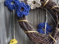 Robótki ręczne i kwiaty - najmodniejsze ozdoby na Wielkanoc 2013