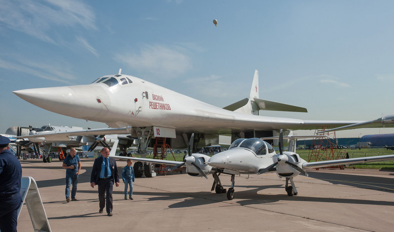 Tupolew Tu-160