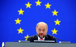 Bliżej nam do Angeli Merkel niż Martina Schulza