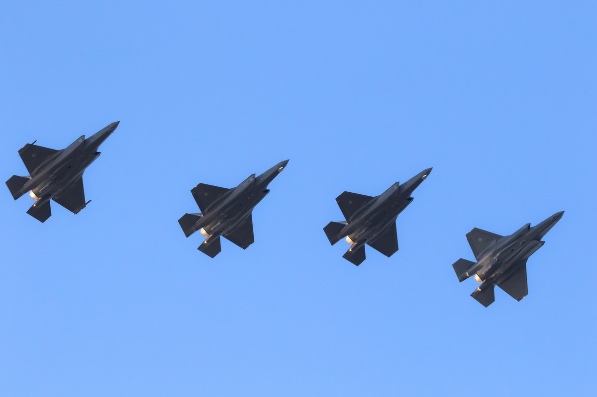 Szwajcaria zmniejsza zamówienie na amerykańskie myśliwce. Podaje jasne powody