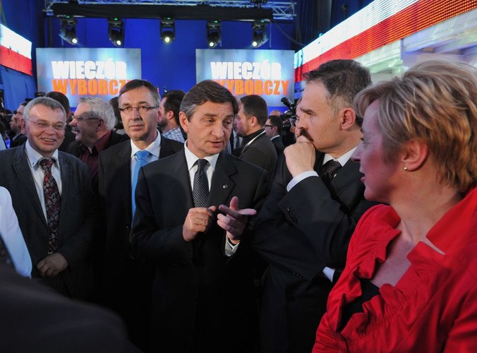 Czerwieni nie zabrakło również w sztabie PiS