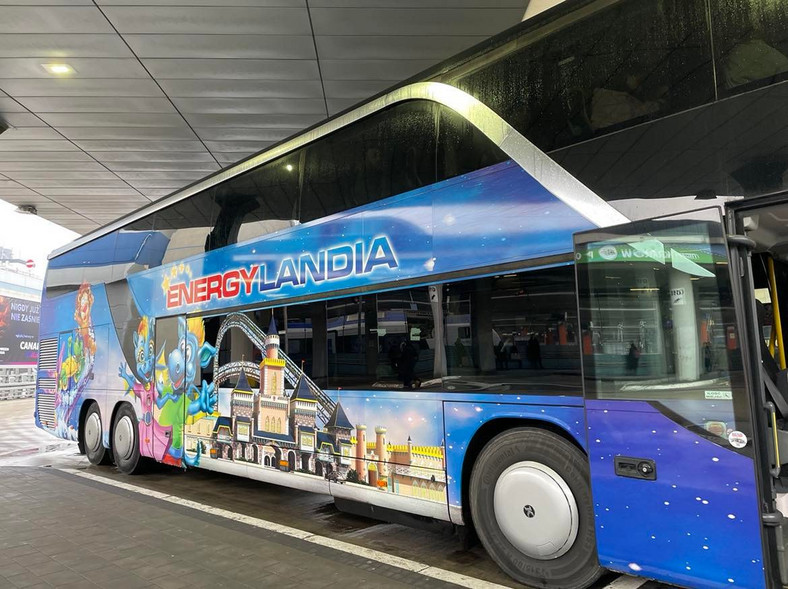 Do Energylandii dojechałam autobusem z dworca autobusowego w Krakowie