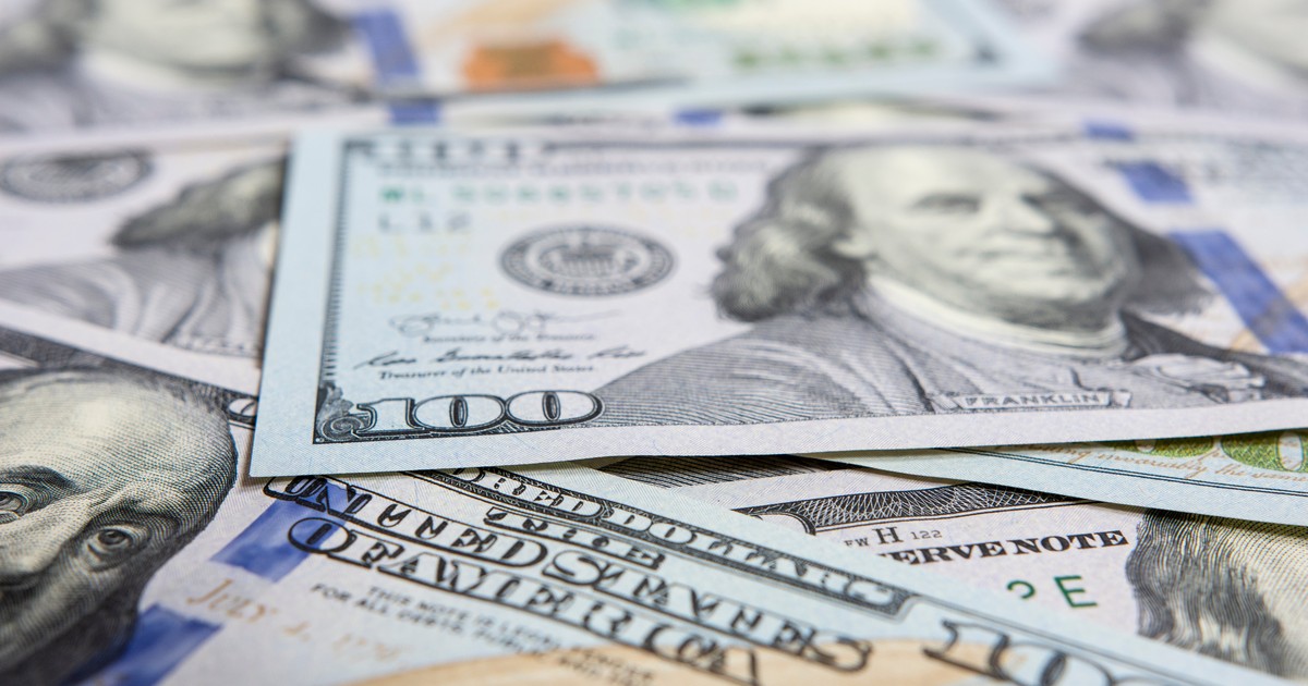 Kurs USD/PLN 1 grudnia 2023 r.
