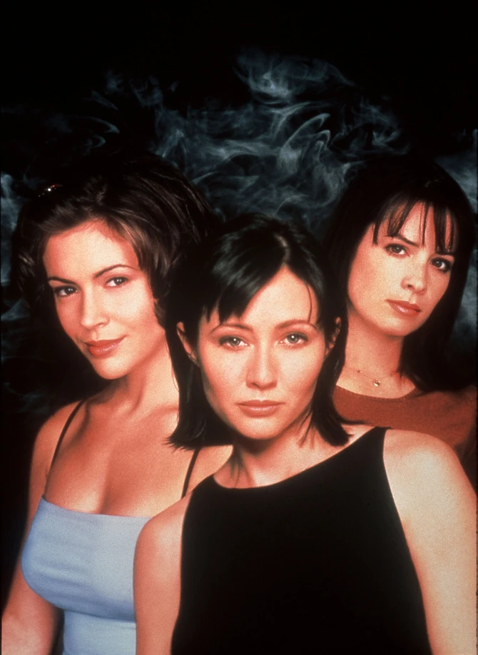 Alisa Milano, Šenen Doerti i Holi Meri Kombs