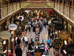 Sezon przedświąteczny w USA mniej intensywny niż rok temu