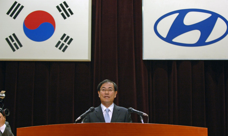 Dotychczasowy zastępca głównego szefa firmy - Chunga Mong Koo został powołany do zarządu największego, południowokoreańskiego producenta samochodów. Nowy członek rady to zarazem syn   głównego akcjonariusza koncernu motoryzacyjnego