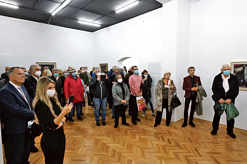 Dragan Stojkov okarakterisan od likovnih znalaca i kao neko ko "četkicom ispisuje poeziju"