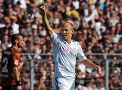 Bayern zdemolował St. Pauli. Borussia przegrała. Zobacz gole