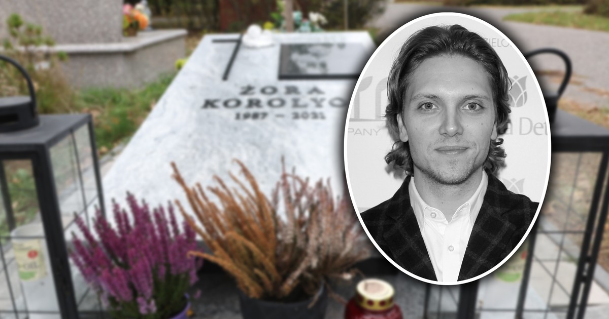 Nous avons visité la tombe de żory Korolyov le jour de son anniversaire. Trois mots attirent l’attention