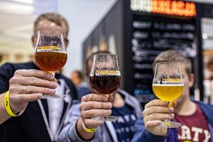 Piwo i branża piwna w Polsce 2020. Co pijemy w wakacje? Kondycja browarów