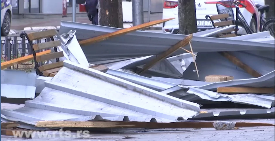 Lim pao na najprometniji trotoar