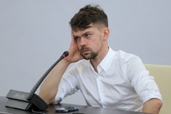 Michał Kołodziejczak przed senacką komisją. "Kukiz przekazał mi, że interesują się mną służby"