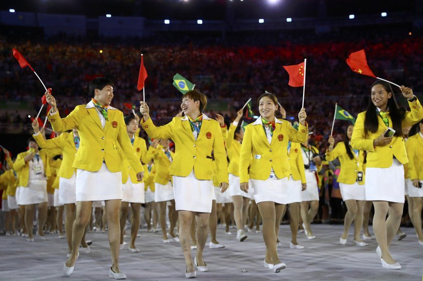 Rio 2016: Barwne stroje olimpijczyków na ceremonii otwarcia