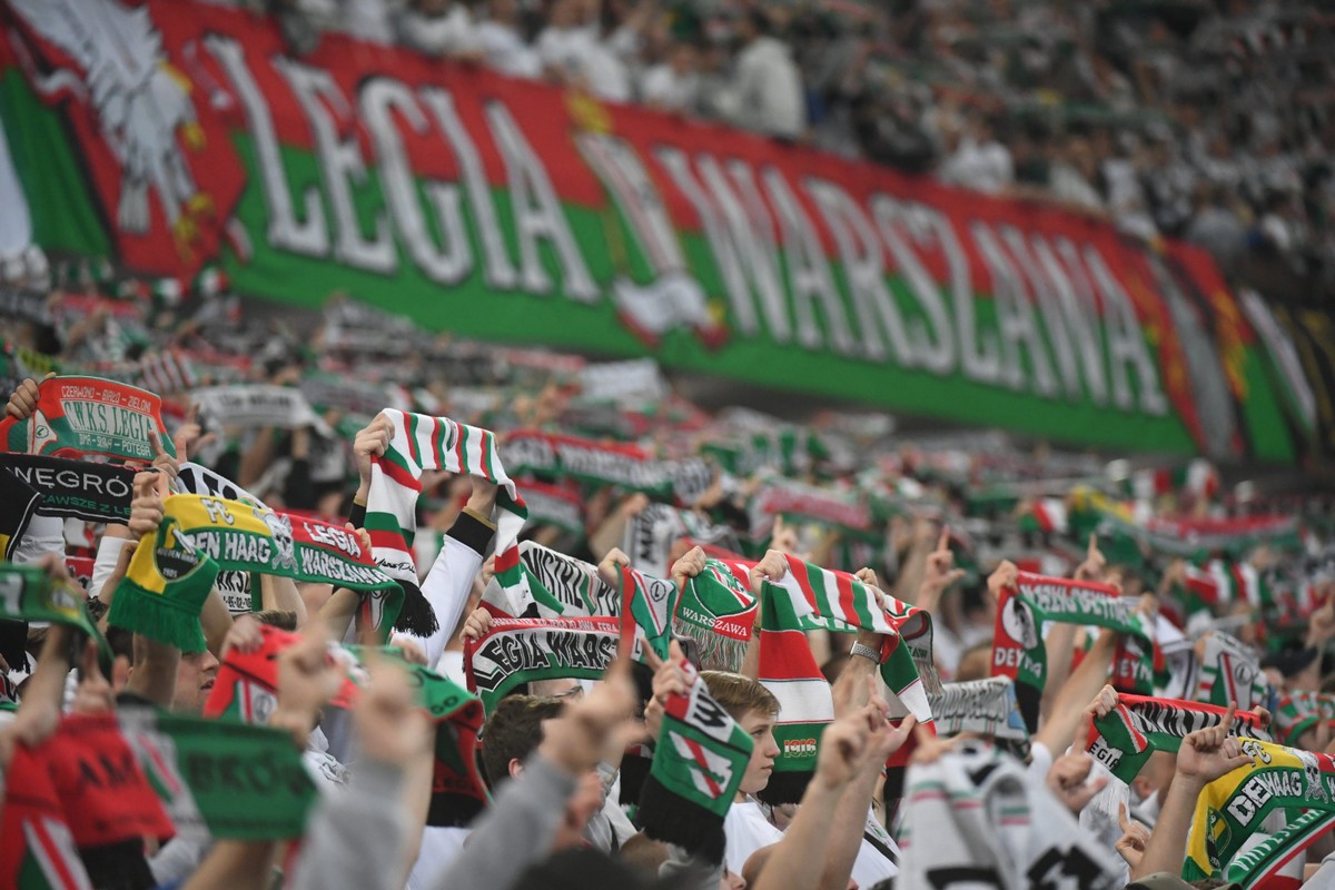 Lotto Ekstraklasa: Rekord frekwencji na jubileusz ligi. Największą "cegiełkę" dołożyli kibice Wisły i Legii
